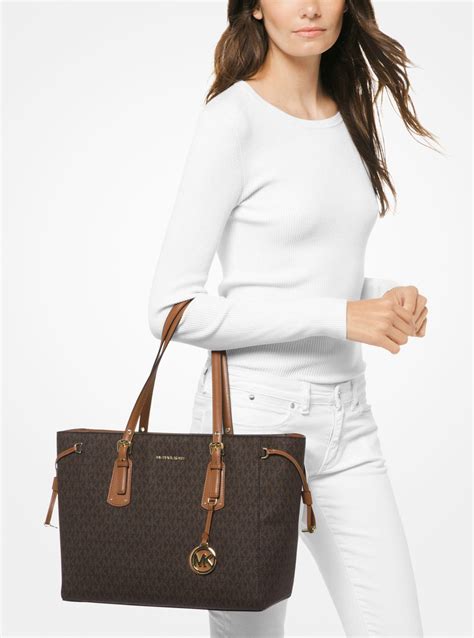 michael michael kors voyager medium logo tote|Michael Kors voyager large tote.